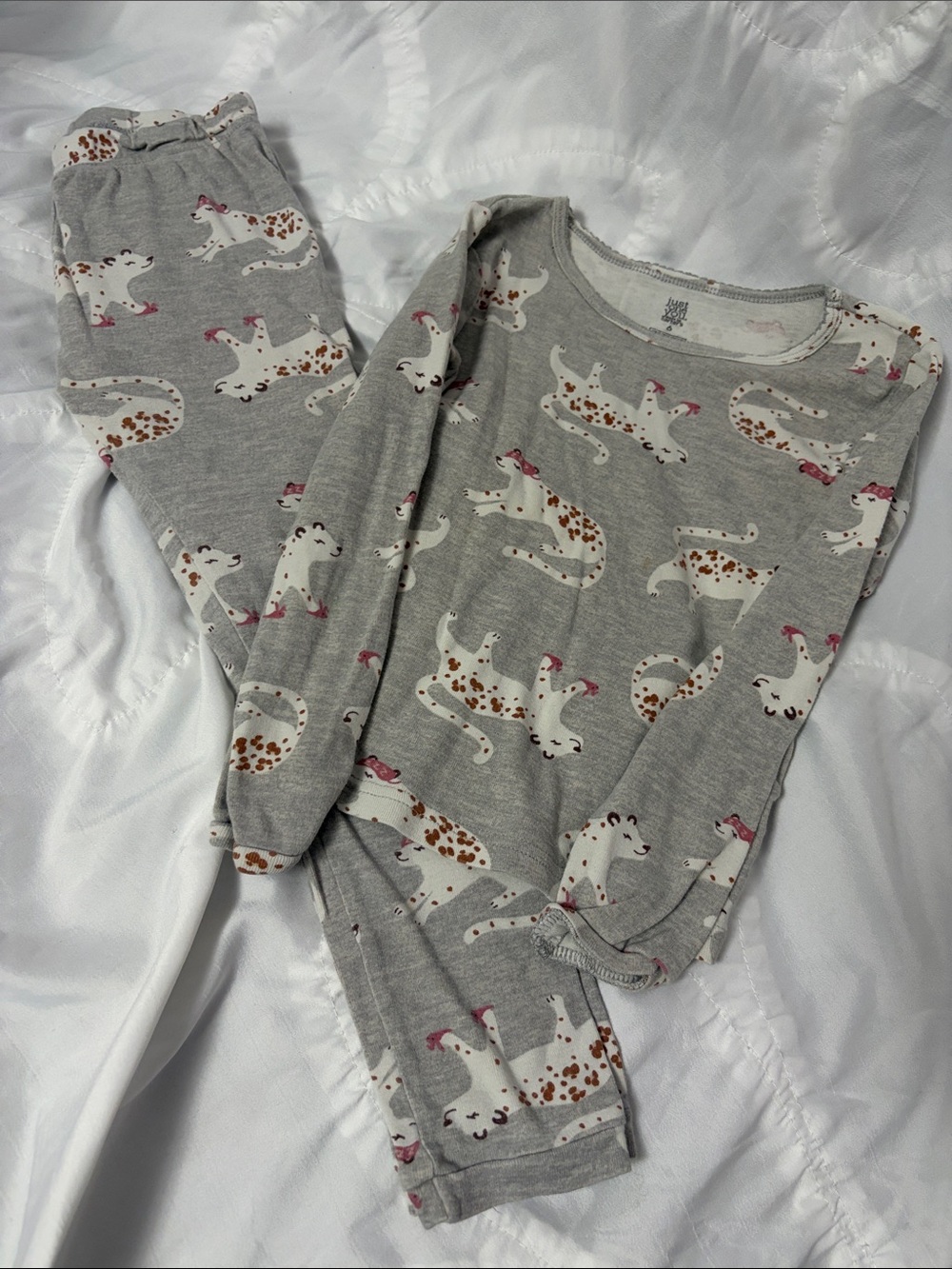 Kids Grey Cat Print Pajama Set - Cozy Sleepwear